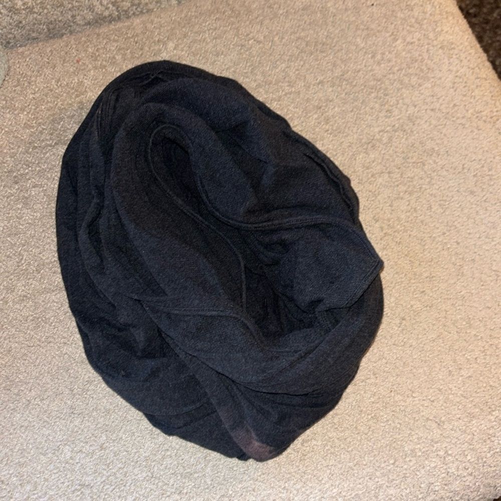 Lululemon Be Inspiring Infinity Scarf - Picture 3 of 9
